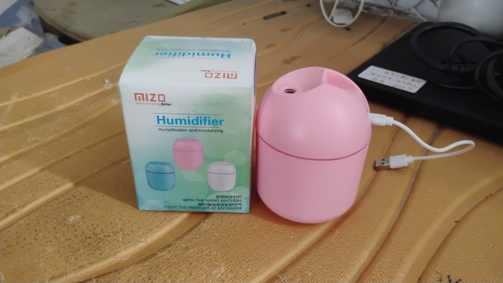 USB Mini Air Humidifier for Home & Office (1 Pc) USB Mini Air Humidifier for Home & Office (1 Pc)